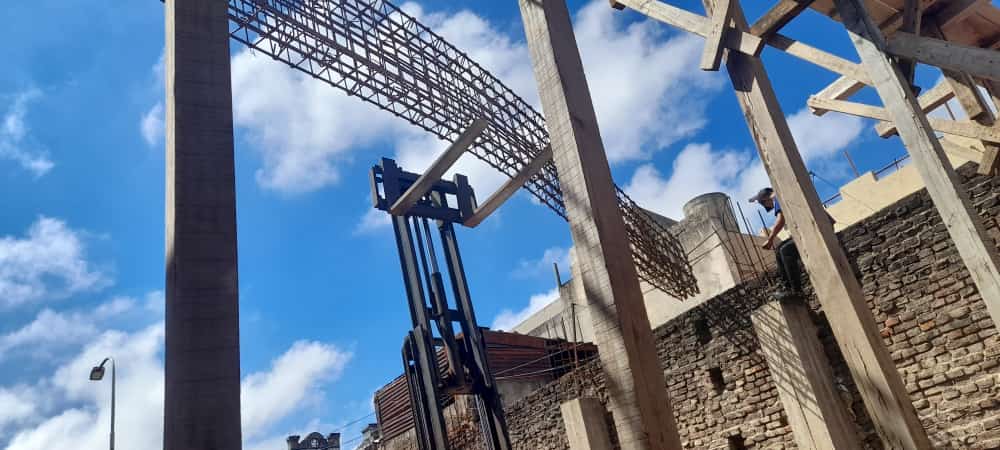 Construcción B12